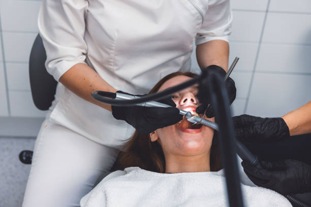 Best Emergency Tooth Extraction in St Paul, MO